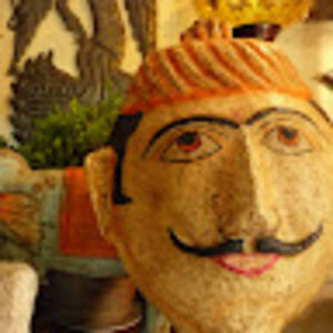 Meet your Posher, Delphine